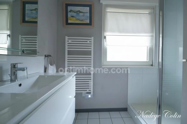 Maison d'architecte avec piscine, proche du pôle de Saint Quentin en Yvelines et de Paris/Saclay