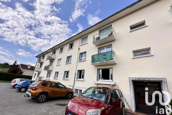 Appartement 5 pièces de 66 m² à Lourdes (65100)