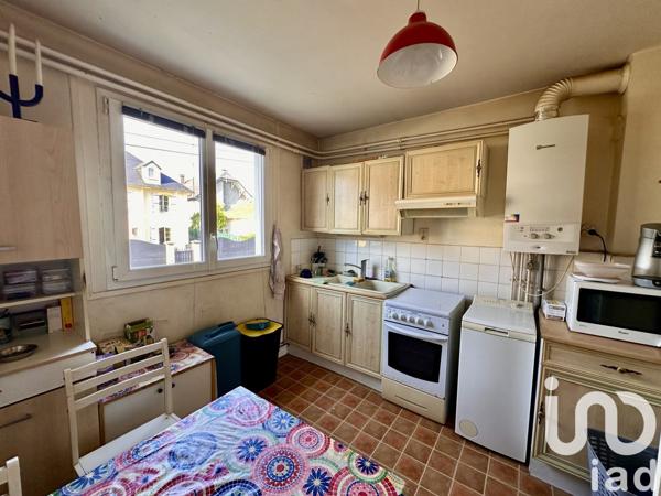 Appartement 5 pièces de 66 m² à Lourdes (65100)