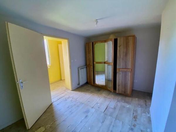 Exclusivité - Idrac-Respaillès - Maison à rénover avec jardin, chai et étable