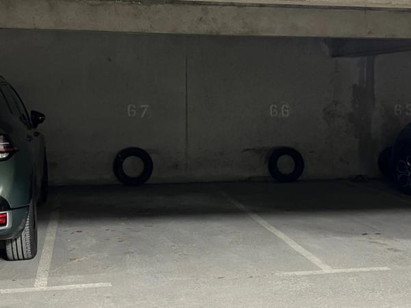 Appartement de 2 pièces à BAGNEUX (92): Luminosité, calme et potentiel pour ce 2 pièces de 47 m² en étage élevé au sein d’une résidence de standing à quelques minutes du métro.