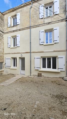MAISON DE VILLE EN EXCELLENT ETAT