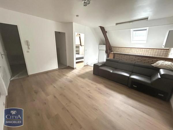 Appartement à louer 2 pièces 34.84m² Saint-Quentin (02100)