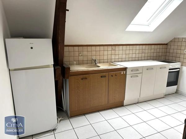Appartement à louer 2 pièces 34.84m² Saint-Quentin (02100)