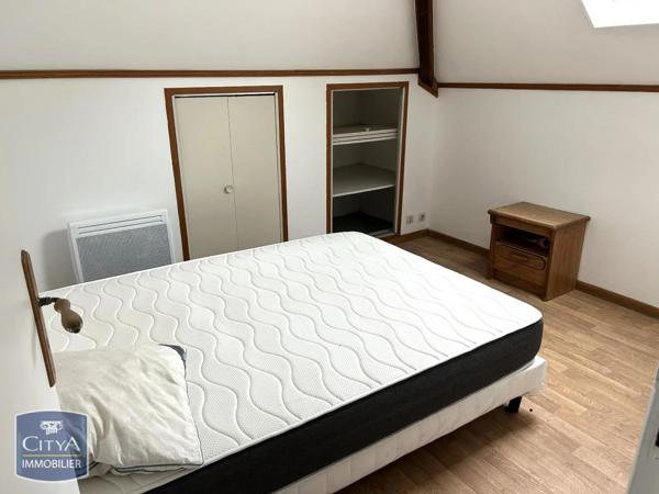 Appartement à louer 2 pièces 34.84m² Saint-Quentin (02100)