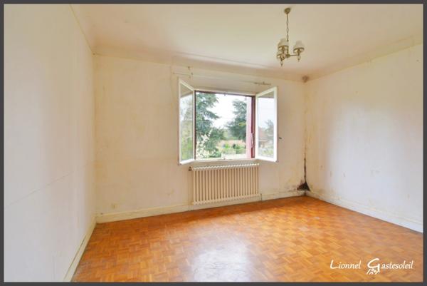 Maison à vendre 9 pièces d’environ 188 m² 7 chambres à Port-Sainte-Foy-et-Ponchapt (24)