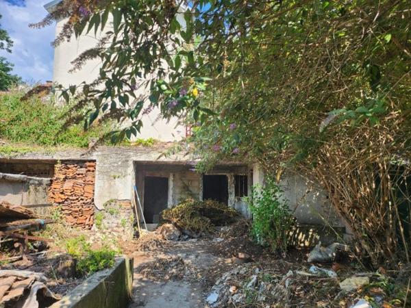 Terrain Constructible Arcueil Mairie 02 a 10 ca , 01 a 20 ca constructibles