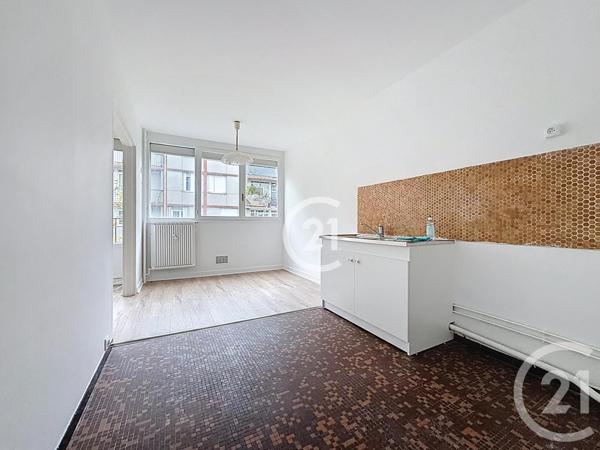 Appartement F4 à vendre  4 pièces - 77,59 m2 MONTREUIL - 93