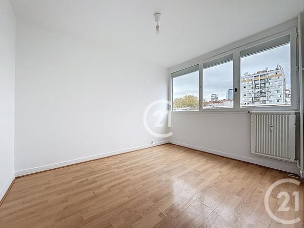 Appartement F4 à vendre  4 pièces - 77,59 m2 MONTREUIL - 93