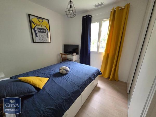 Maison à louer 4 pièces 79.9m² Issoire (63500)
