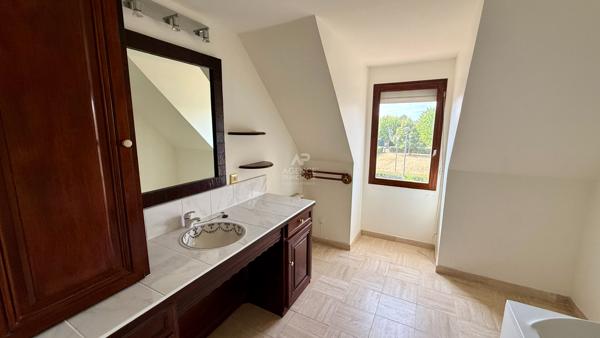 Maison Courdimanche 7 pièce(s) 150.45 m2 651 000 € **  - Référence  2333