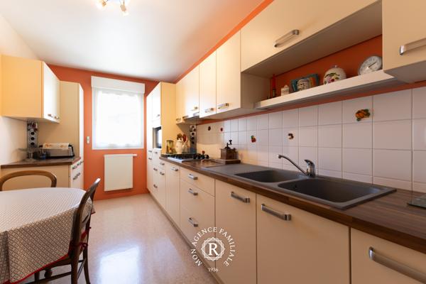 Appartement 5 pièce(s) 2 chambre(s) 77.45 m²