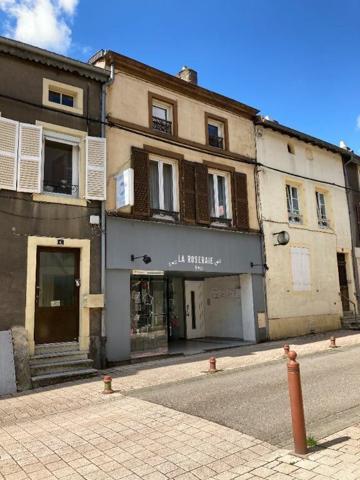 Appartement à louer    2 pièces • 38,09 m2 Ars-sur-Moselle