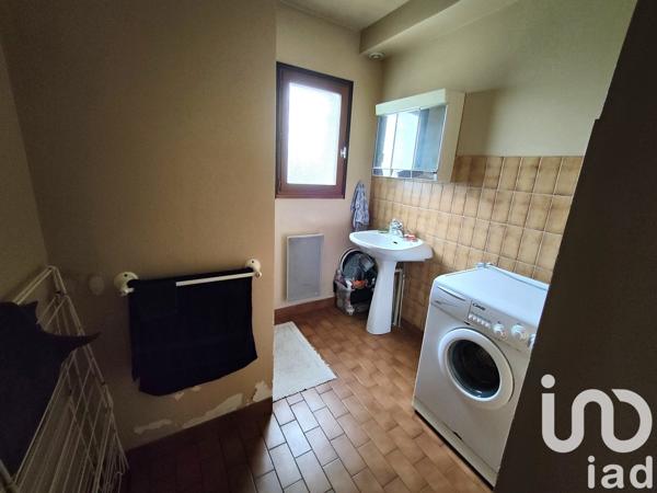 Maison traditionnelle 7 pièces de 152 m² à Châtillon-sur-Loire (45360)