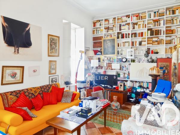 Appartement à vendre 7 pièces 159 m² Nîmes