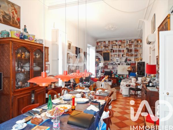 Appartement à vendre 7 pièces 159 m² Nîmes