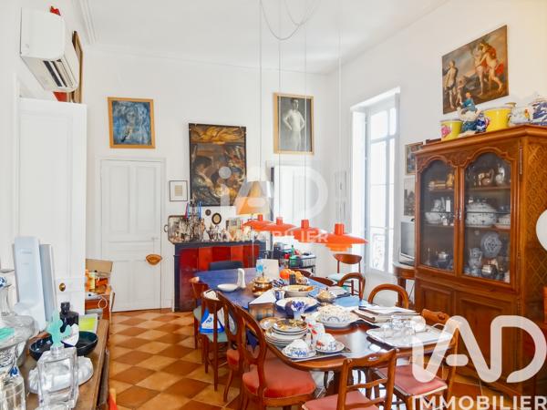 Appartement à vendre 7 pièces 159 m² Nîmes
