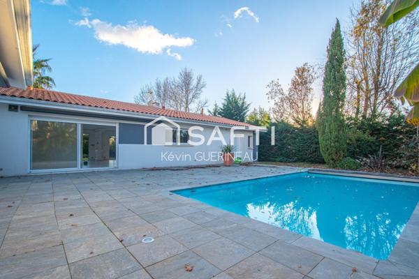 Maison de plain pied, 5 chambres, garage, jardin et piscine