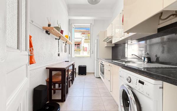 Appartement à vendre    2 pièces • 42,04 m2 Nice