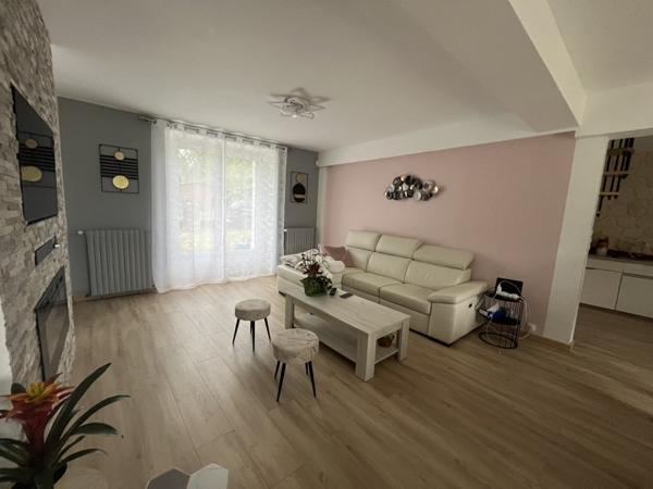 Maison à louer 720 € CC Éguzon-Chantôme 3 p 102 m² DPE C