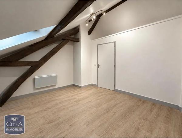 Appartement à louer 2 pièces 39.44m² Alençon (61000)