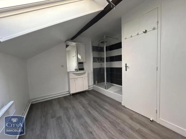 Appartement à louer 2 pièces 39.44m² Alençon (61000)