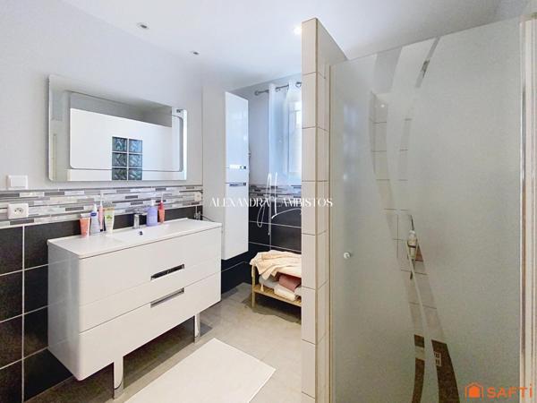Maison familiale - 5 pièces - 152m²