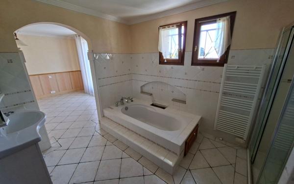 Maison à vendre    3 pièces •  Plestin-les-Grèves