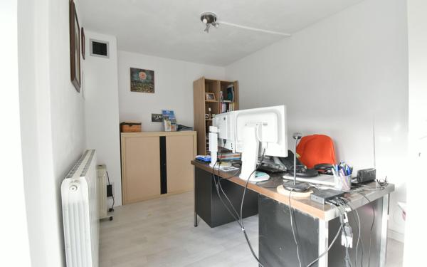 Maison à vendre    5 pièces • 202 m2 Villars-les-Dombes