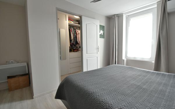 Maison à vendre    5 pièces • 202 m2 Villars-les-Dombes