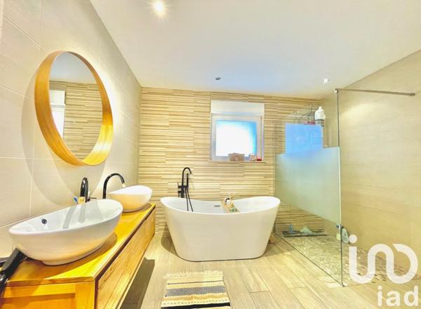 Maison à vendre 6 pièces 141 m² Sarralbe