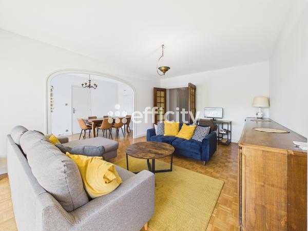 Appartement
         4 pièces
        - 91 m² Exclusivité 110 000 € *