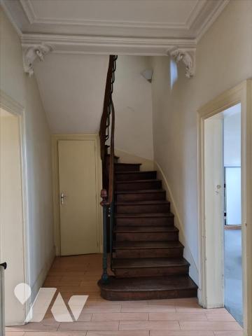 ANGERS, proche U.C.O, Immeuble pour investisseur