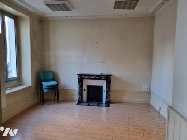 ANGERS, proche U.C.O, Immeuble pour investisseur