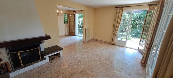 Maison à vendre 279 990 € Vineuil 5 p 132 m² DPE E