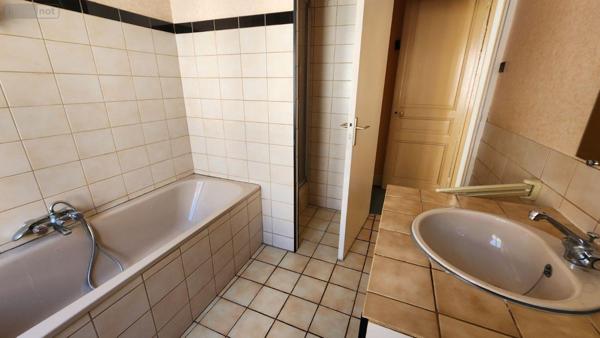 Immeuble de rapport à vendre à Dunkerque dans le Nord (59240), ref : S5419   
MAIRIE DE ROSENDAEL