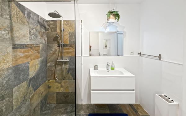 Appartement à louer    1 pièce • 34 m2 Nice