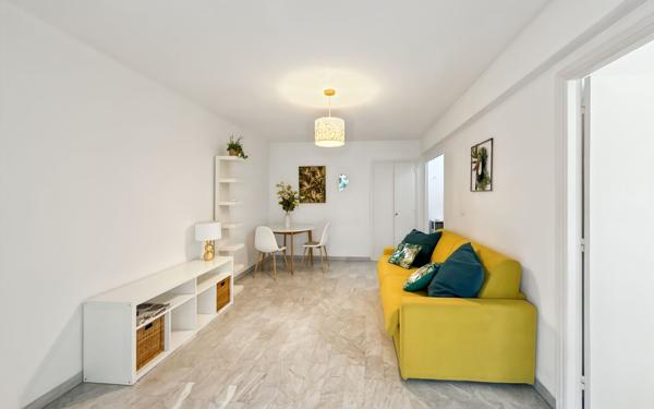 Appartement à louer    1 pièce • 34 m2 Nice