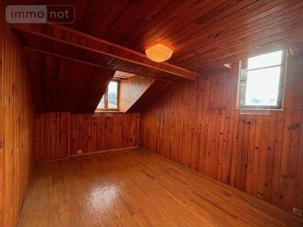 Appartement à rénover à vendre à Chambéry en Savoie (73000), ref : 73001-84   
centre ville