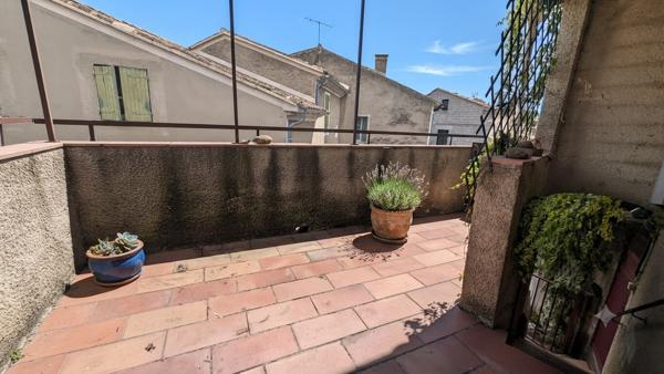 T3 avec terrasse et cave au calme absolu
