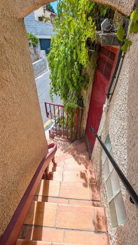 T3 avec terrasse et cave au calme absolu