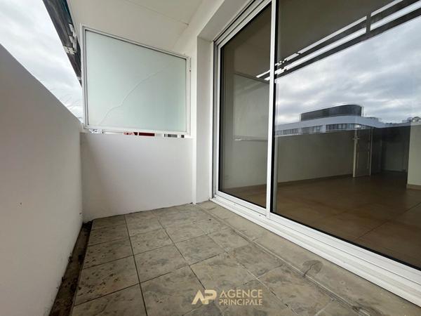 Appartement La Rochelle (VILLE EN BOIS) 3 pièce(s) 55 m2 €284 000 ** - Référence AM667