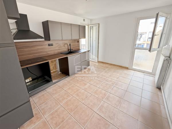 LES PENNES MIRABEAU - LE CLOS IDEAL- Appartement T4 de 69m2 avec 2 balcons dans une résidence sécurisée
