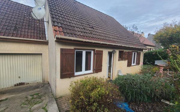 Maison à vendre    3 pièces •  Domptin