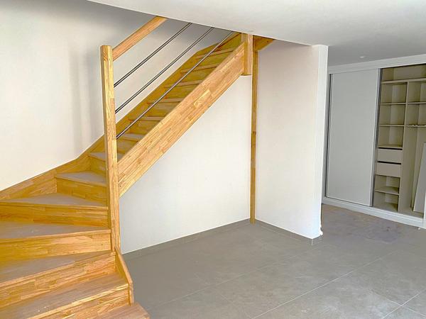 BEAU DUPLEX PROCHE CENTRE VILLAGE