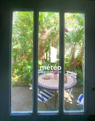 Maison à vendre 4 Chambres avec Jardin