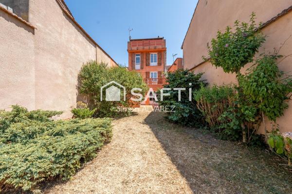 Maison familiale avec jardin et garage – Croix de Pierre