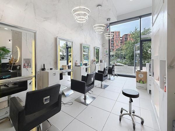 Salon de coiffure à la Cartoucherie de Toulouse