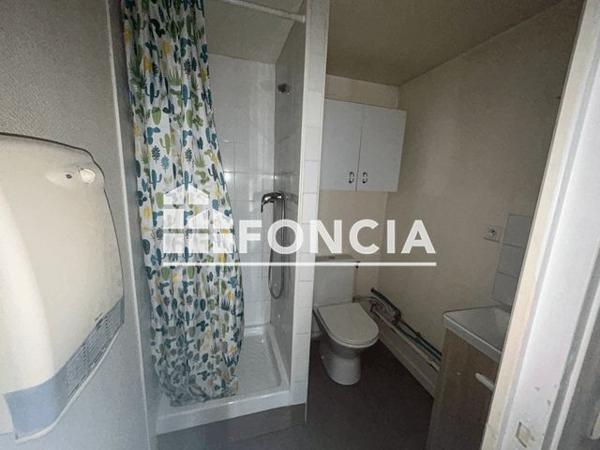 Location Studio 18.8 m² - 88 RUE REPUBLIQUE Le Peage De Roussillon 38550