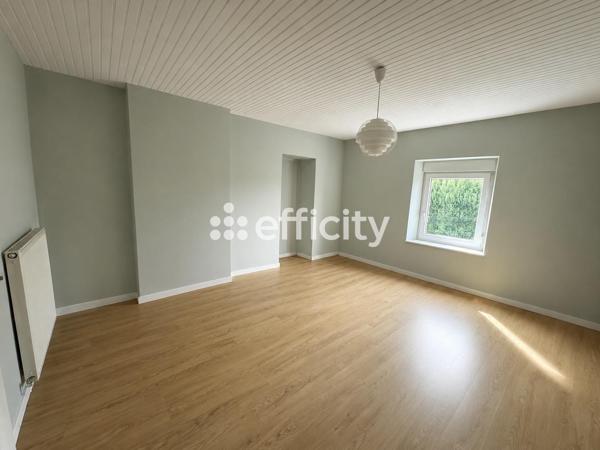 Maison
         5 pièces
        - 123 m² 179 000 € *